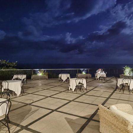 Sbarcatore Dei Turchi Hotel Brucoli Exterior photo